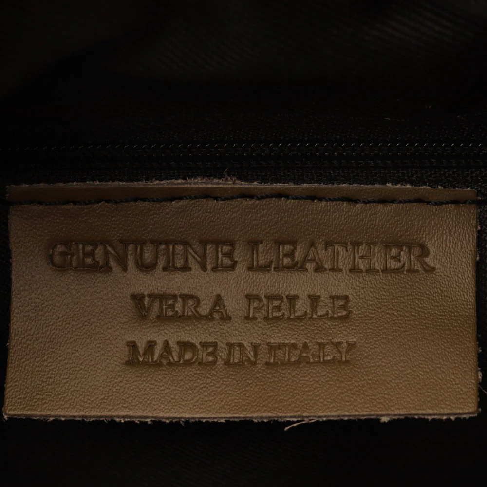 Borsa a Mano con Tracolla VIAVERDI in Pelle Taupe Matelassè Made in Italy linea Saturnia - Image 8