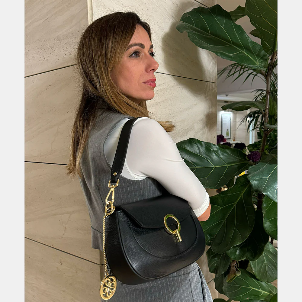 Borsa a Spalla con Tracolla VIAVERDI in Pelle Nera Made in Italy linea Montalcino - Image 3