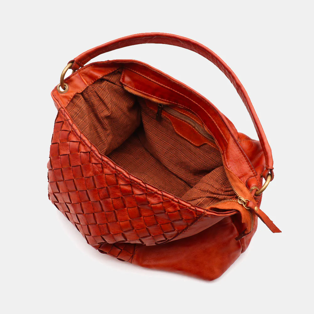 Borsa a Spalla VIAVERDI in Pelle color Cuoio con Intreccio Made in Italy linea Tuscany - Image 10