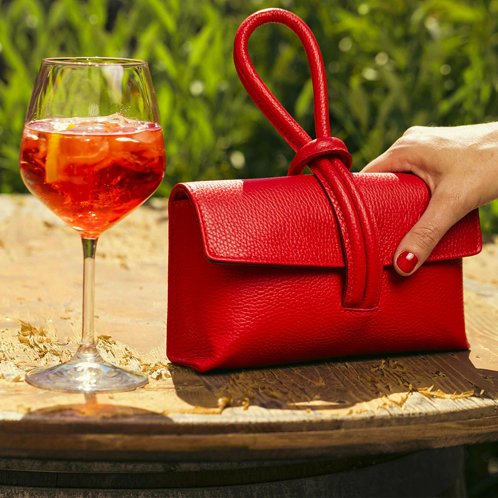 Borsa Clutch a Mano con Tracolla VIAVERDI in Pelle Rossa Made in Italy linea Castiglione - Image 7