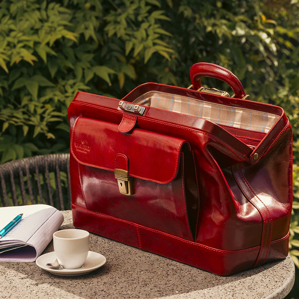 Borsa Medico Classica in Pelle Nera VIAVERDI Made in Italy linea Firenze - Image 15